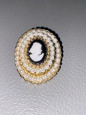 Vintage Cameo Faux Pearl Pendant Turned Into Brooch - Black, White & Gold Tone